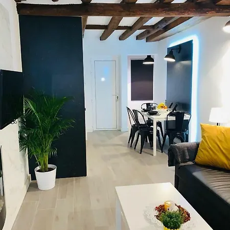 Apartment Vut- La Deliciosa